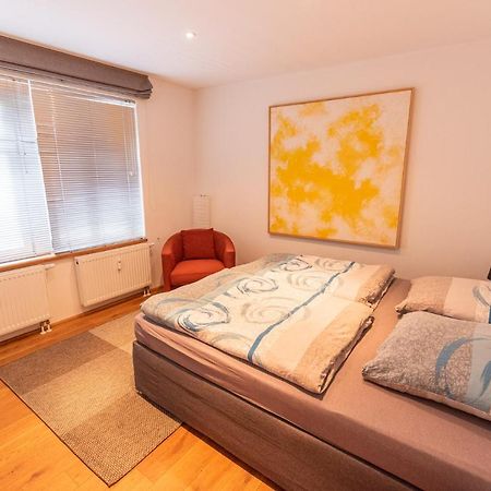 Designer Unterkunft In 15. Jahrhundert Altbau 75 M² Fuer Max. 4 Personen Eltville am Rhein Exterior foto