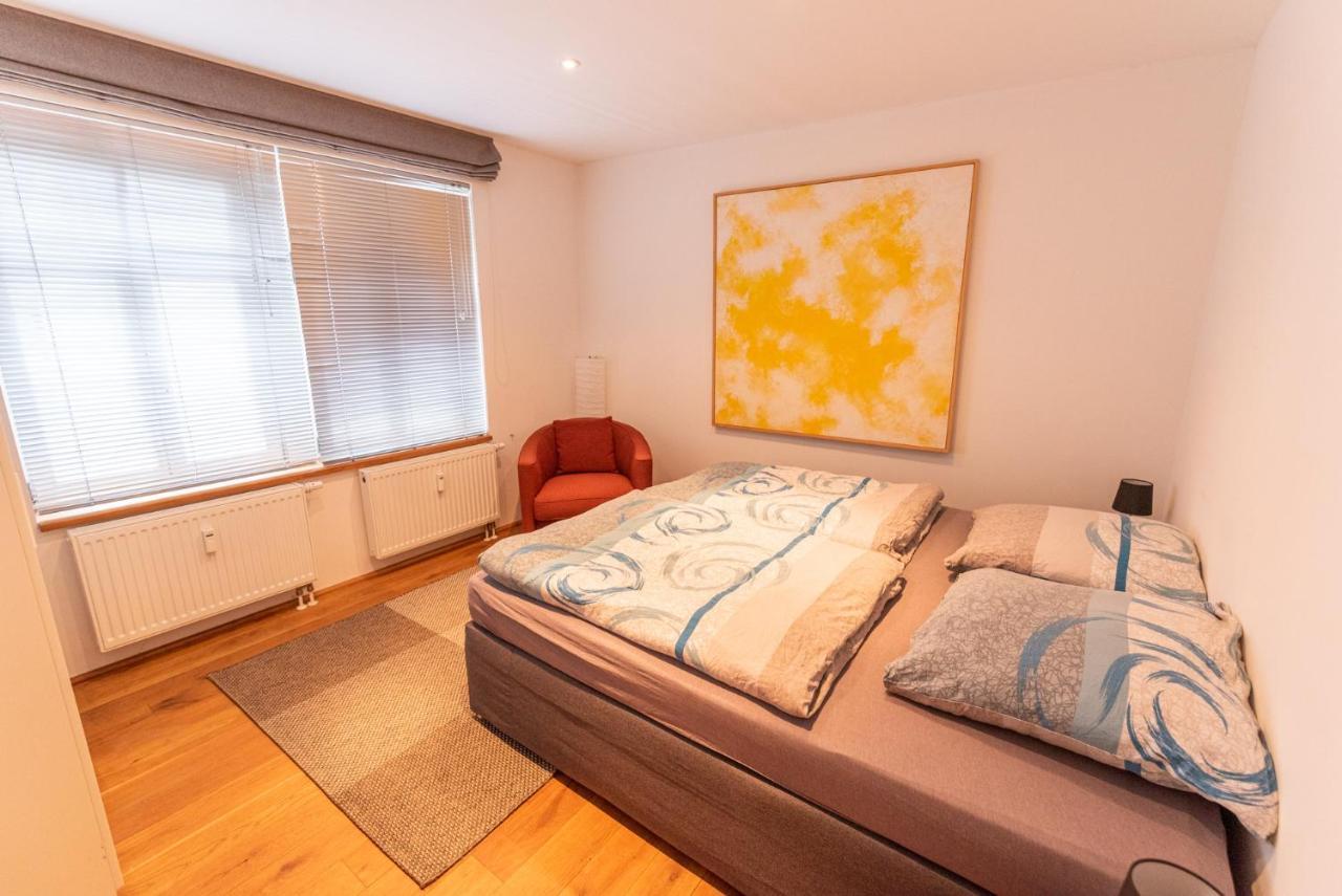Designer Unterkunft In 15. Jahrhundert Altbau 75 M² Fuer Max. 4 Personen Eltville am Rhein Exterior foto