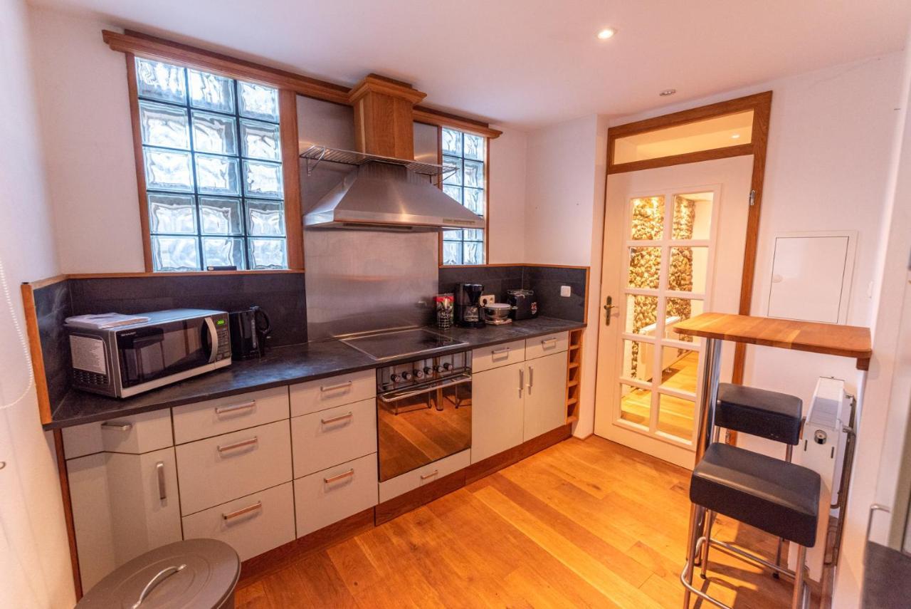 Designer Unterkunft In 15. Jahrhundert Altbau 75 M² Fuer Max. 4 Personen Eltville am Rhein Exterior foto