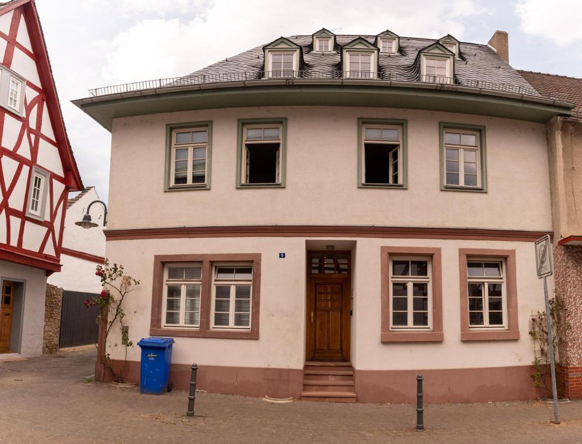 Designer Unterkunft In 15. Jahrhundert Altbau 75 M² Fuer Max. 4 Personen Eltville am Rhein Exterior foto
