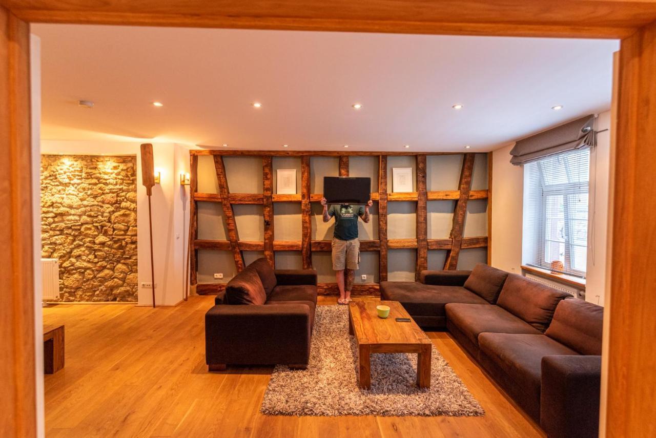 Designer Unterkunft In 15. Jahrhundert Altbau 75 M² Fuer Max. 4 Personen Eltville am Rhein Exterior foto